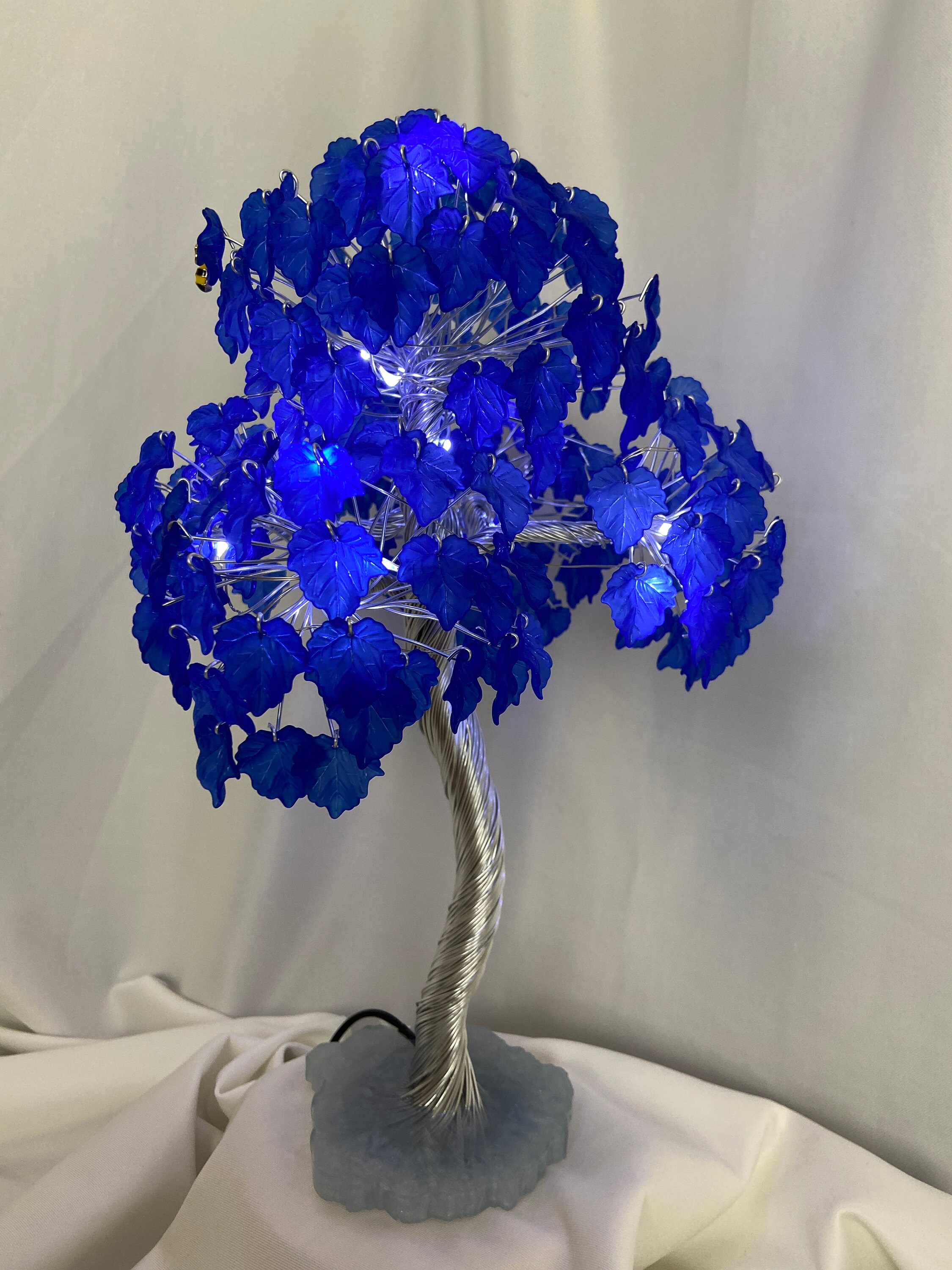 Blue & Silver Metal Wire Tree Sculpture With Lights and Resin Leaves - Etsy