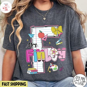 Camiseta de regreso a clases con nombre personalizado y letras ABC de Comfort Colors®, camiseta personalizada para maestros, regalo para el primer día de clases, camiseta ABC