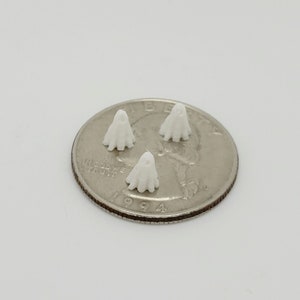Teeny Tiny Ghosts Dollhouse Halloween Decor 3 pcs