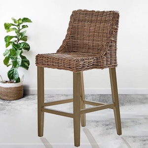 Second hand kitchen stools top