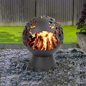 Globe Fire Pit - Large 60cm Outdoor Round Firepit for Garden or Patio includes weatherproof cover - Colour: Black