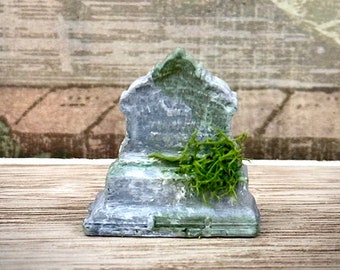 Multi-Scale Headstone Dollhouse Miniature- tiny grave marker diorama cemetery monument- mini Halloween town prop- graveyard