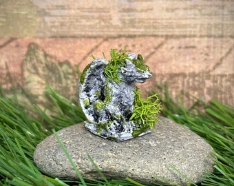 Multi-Scale/1:12 XXS Gargoyle Statue Dollhouse Miniature-Haunted Mansion Decoration-Scary Creepy Diorama Sculpture- Medieval, Gothic Art-