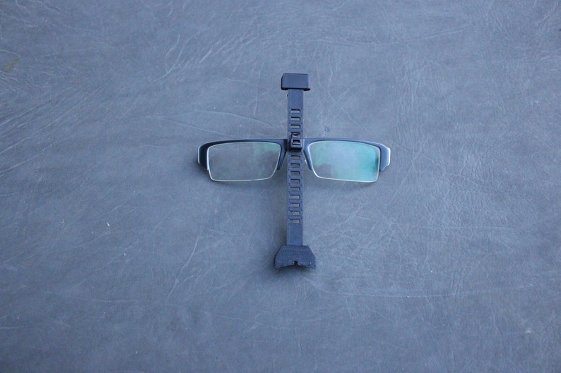 Glasses holder for 3M full face mask 6700, 6800, 6900 compatible image 2