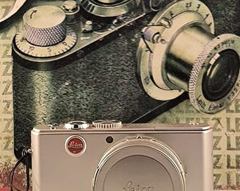Leica D Lux 2 In Silver Mint Condition