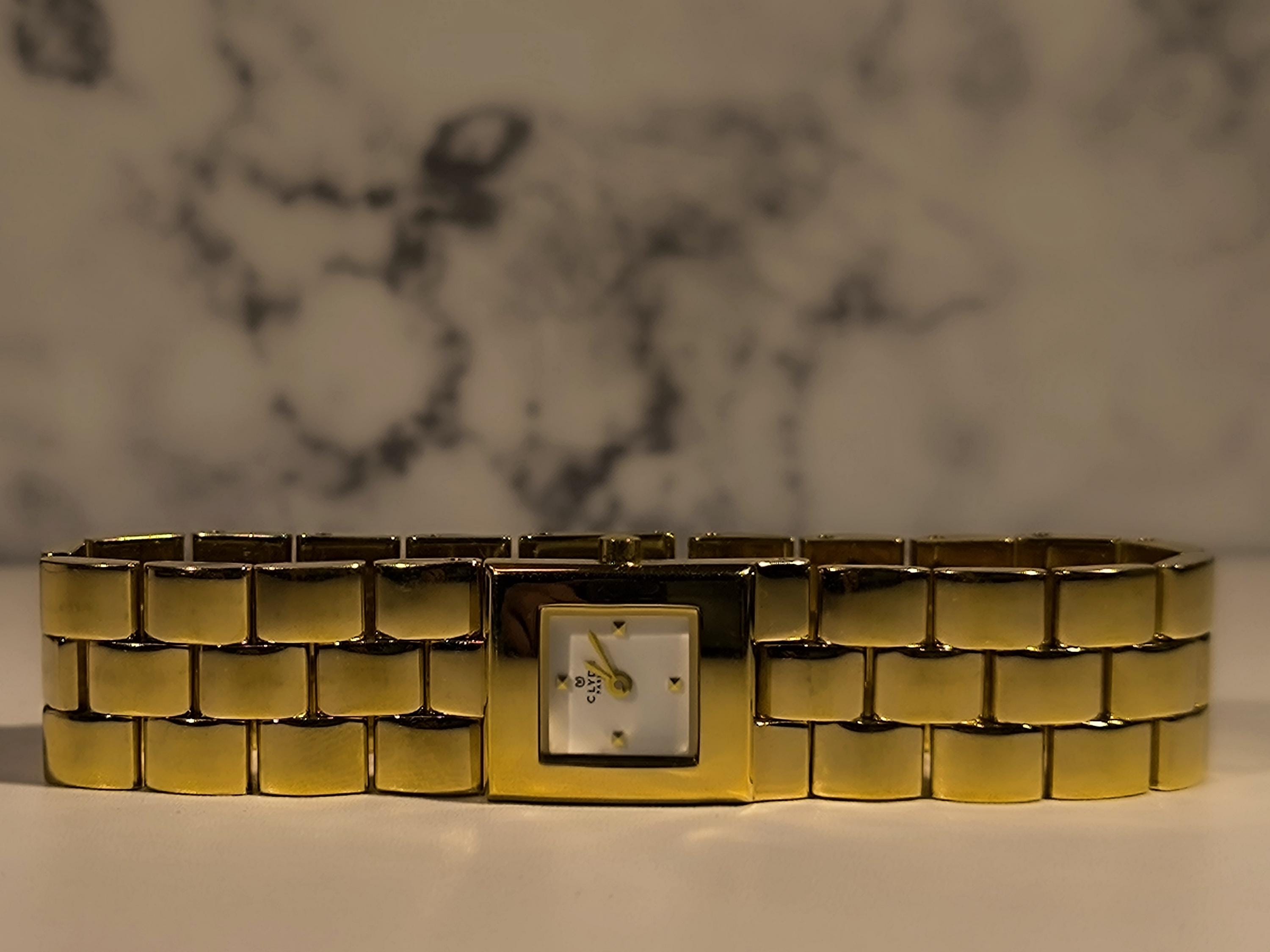 Vintage prada watch - Etsy 日本