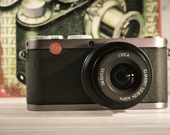 Leica C3 Film Camera: Vario Elmar 28-80mm Zoom Lens, Silver