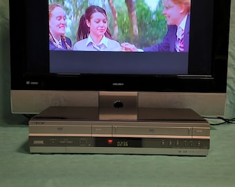 Combo registratore DVD e videocassetta Sony