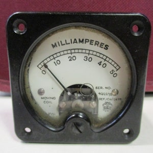 Vintage Bakerlite Voltmeter Samlarobjekt Sällsynt Metall Glas Mätinstrument Sällsynt