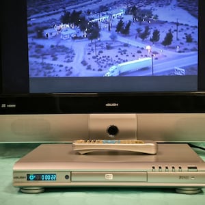 Lettore DVD realizzato da Bush