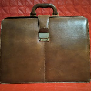 Porte-documents en cuir marron clair