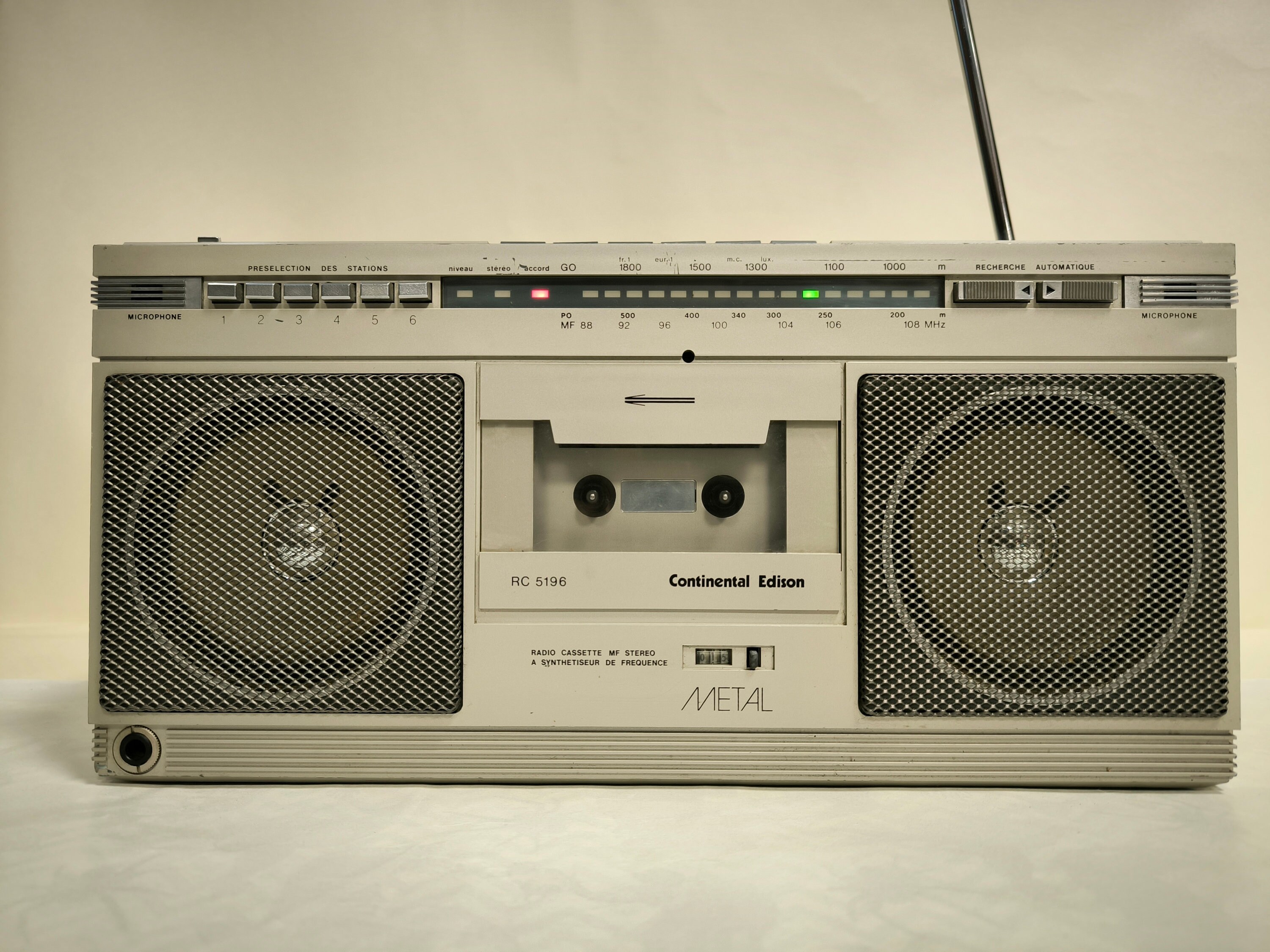 Continental Edison RC 5997 - Ghetto Blaster - Boombox -Radio Cassette