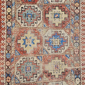 Antiker armenischer Wollteppich: Pre-1880s Natürlicher Farbstoff, Tribal Design