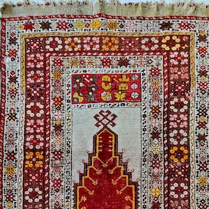 Antique Kirsehir Rug Pre-1890&#39;s Antique Natural Dye, Wool Pile Legendary Anatolia Armenian rug , 3&#39;3&#39;&#39; x 5&#39;2&#39;&#39; ft. --- 103 cm x 160 cm