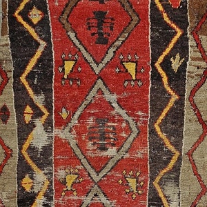 Antique Cappadocia Rug Pre-1900's Antique Natural Dye, Wool Pile Legendary Anatolia Armenian rug , 3'9'' x 9'5'' ft. --- 120 cm x 290 cm