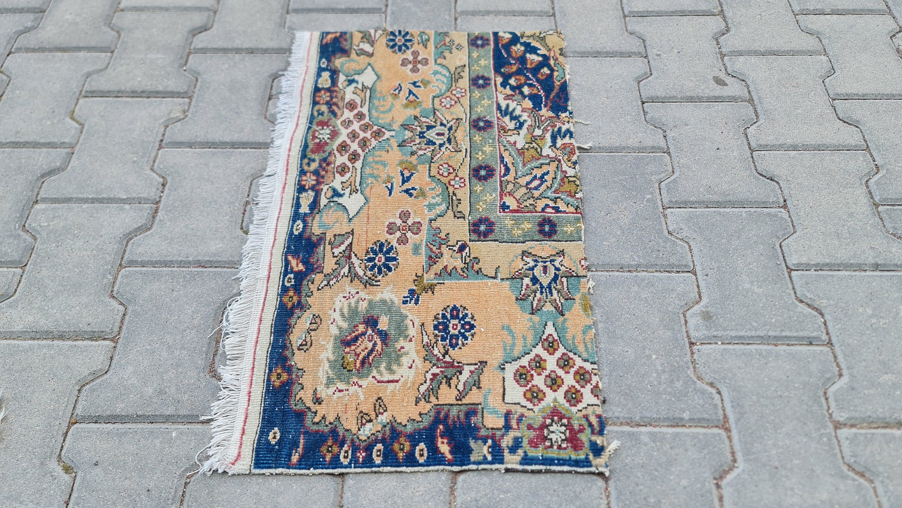 Framed Vintage Turkish Kilim Rug, Rustic Wall Hanging (16x27 Inches) - Etsy