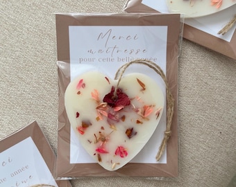 Cadeau maîtresse personnalisé | Suspension parfumée Fleur de Coton | Cadeau ATSEM nounou | Cadeau fin d'année scolaire
