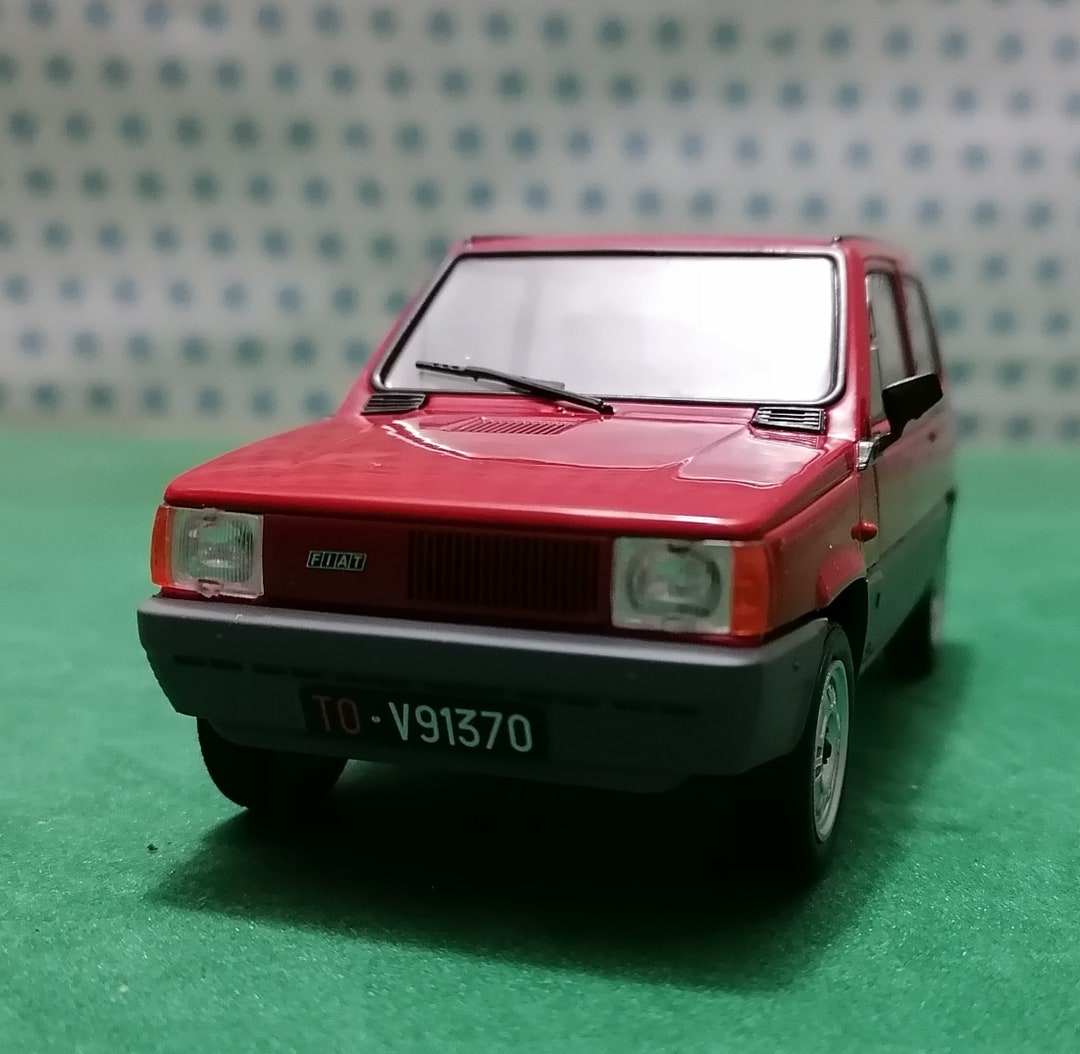 Fiat - Panda - Leader - 1/43 - Voiture miniature diecast Autos Minis
