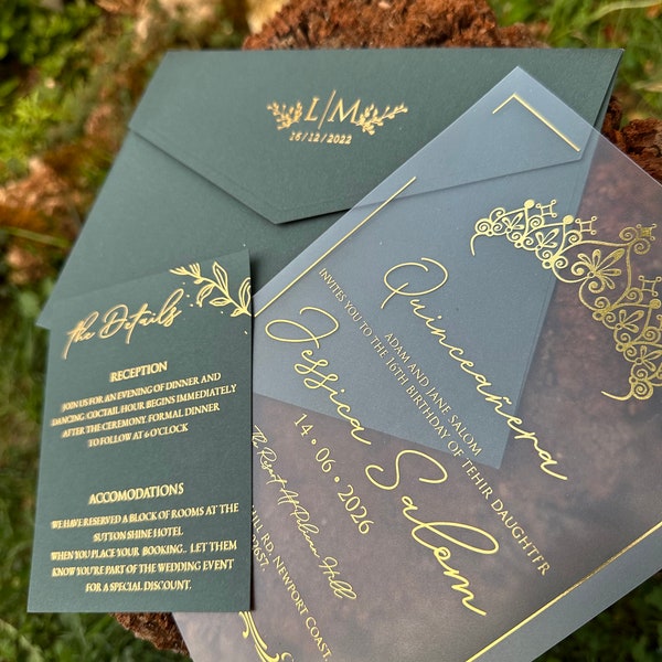 Quinceanera Invitation, Elegant Quinceañera Invite, RSVP card, Emerald Green, Crown Pattern invitation, Emerald Green Envolope