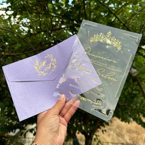 Quinceanera Invitation, Elegant Quinceañera Invite, Gold Gilded Invitation, Acrylic Quinceanera, Crown Pattern invitation, Lilac envelope