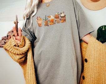 Camisa de café de otoño, linda camiseta de otoño, camiseta de amante del café, taza de bebida de café con leche de calabaza de Halloween, camisa de especias de calabaza, camisa de Acción de Gracias