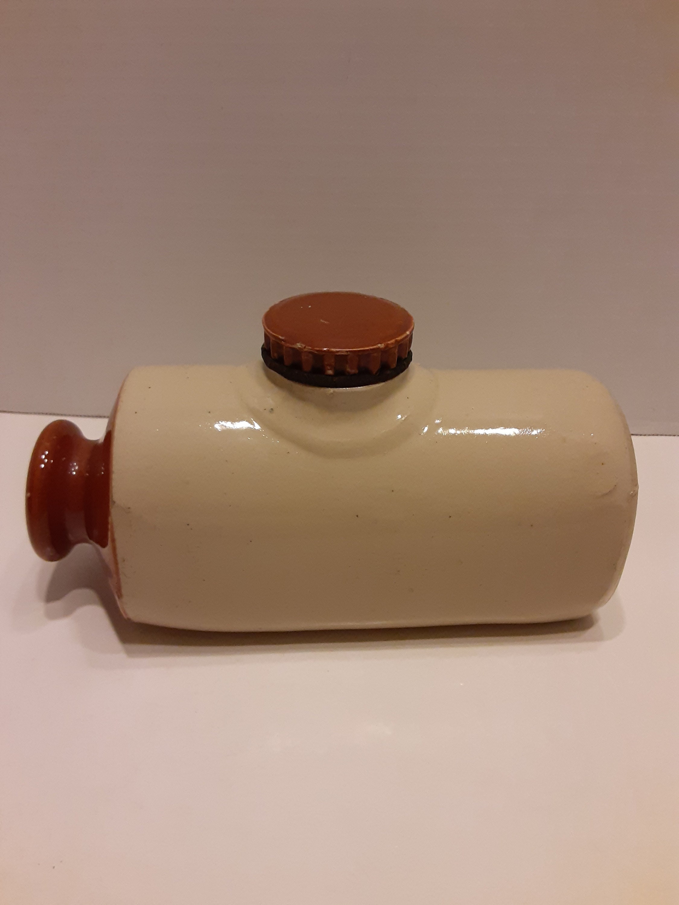 Medalta Pottery Foot Warmer (WR) Medalta Pottery Foot Warmer (WR)