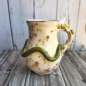 Gold Ceramic Snake Mug with Crystal – Handmade  Coffee Cup – Unique Kitchen Gift – Mystical Drinkware – Gift for Coffee Lovers,
