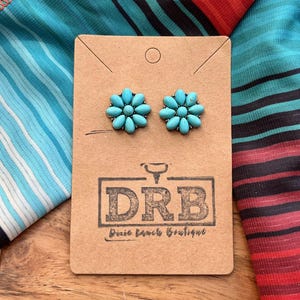 Turquoise Floral Cluster Stone Western Stud Earrings , Southwestern Jewelry