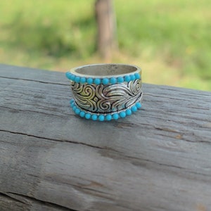 Tooled Western Ring with Turquoise Beads , Cowgirl Jewelry , Ring size 6.5
