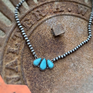 Turquoise Cluster Stone Necklace with Faux Navajo Bead Western Necklace