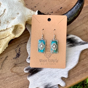 Western Faux Turquoise Stone Dangle Drop Earrings