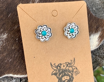 Small Metal Flower Western Stud Earrings with Turquoise Stone Jewelry