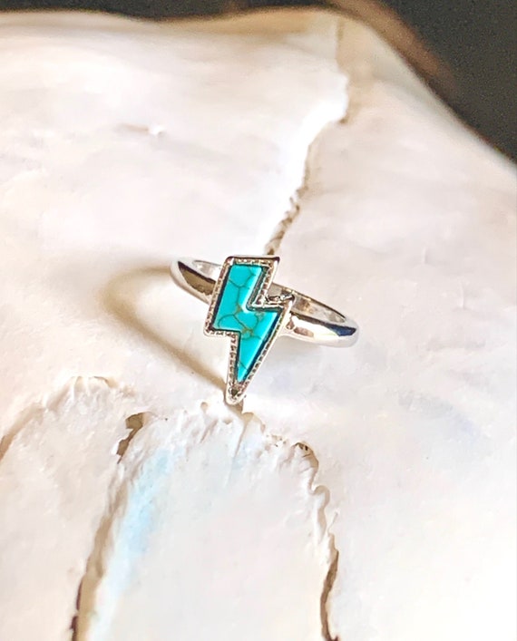 Turquoise lightning bolt ring deals