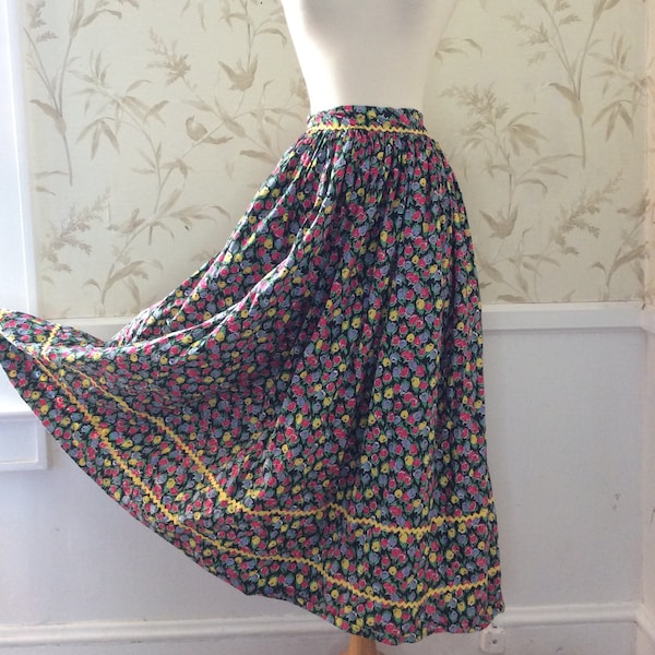 1970s Vintage OOAK Handmade Bohemian Gunne Sax Style PRAIRIE Midi Skirt Flowers