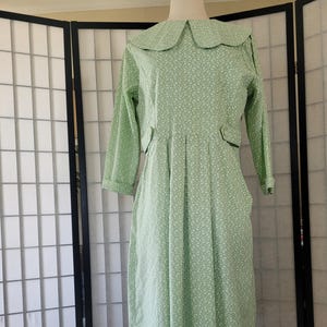 green amish dress Bluefishfinder 1992 Silly Collar Dress Spin Leaf Grey Green main image 0