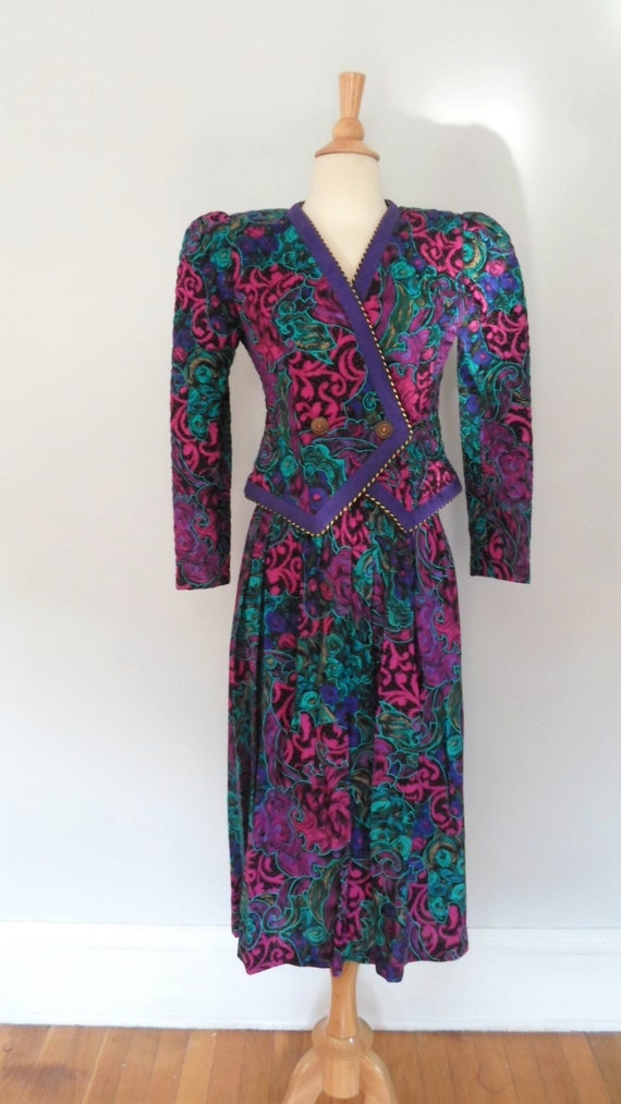 1980s does 1940s VINTAGE Dress Suit STATEMENT Sho… - image 1