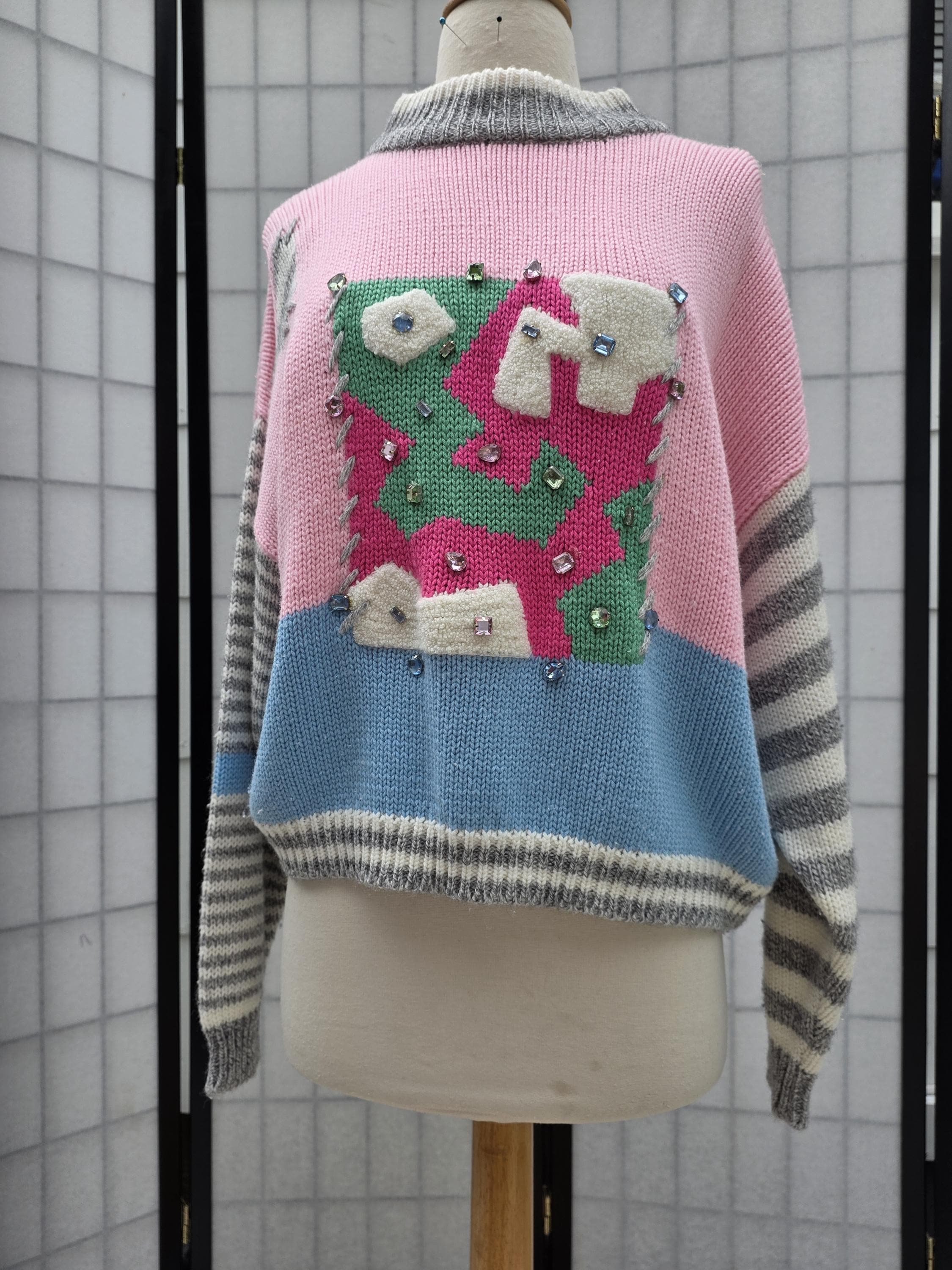 Full House Sweater - Etsy