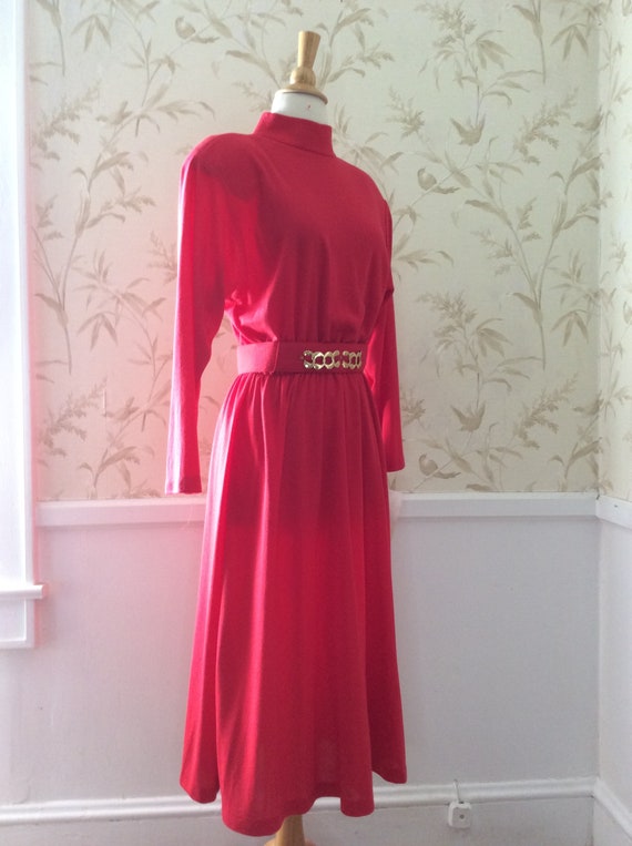 1980s VINTAGE New VANNA WHITE Red Statement Shoul… - image 3