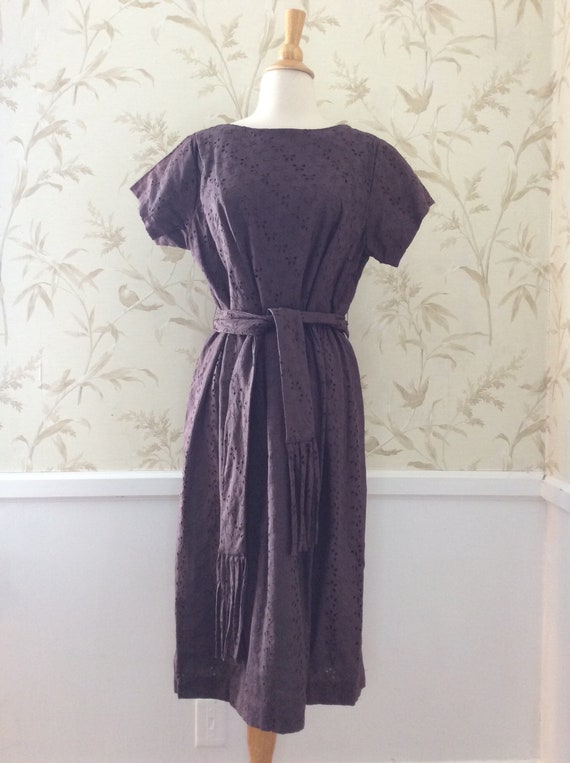 1950s Vintage Brown Cotton Eyelet Wiggle Dress New with Tags B42