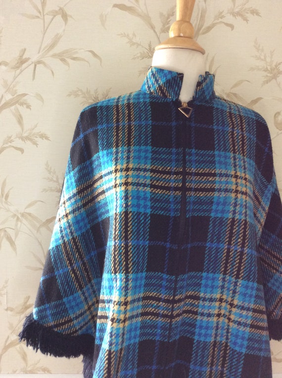 1960s 1970s Mod VINTAGE Tartan Plaid Wool Fringed… - image 7