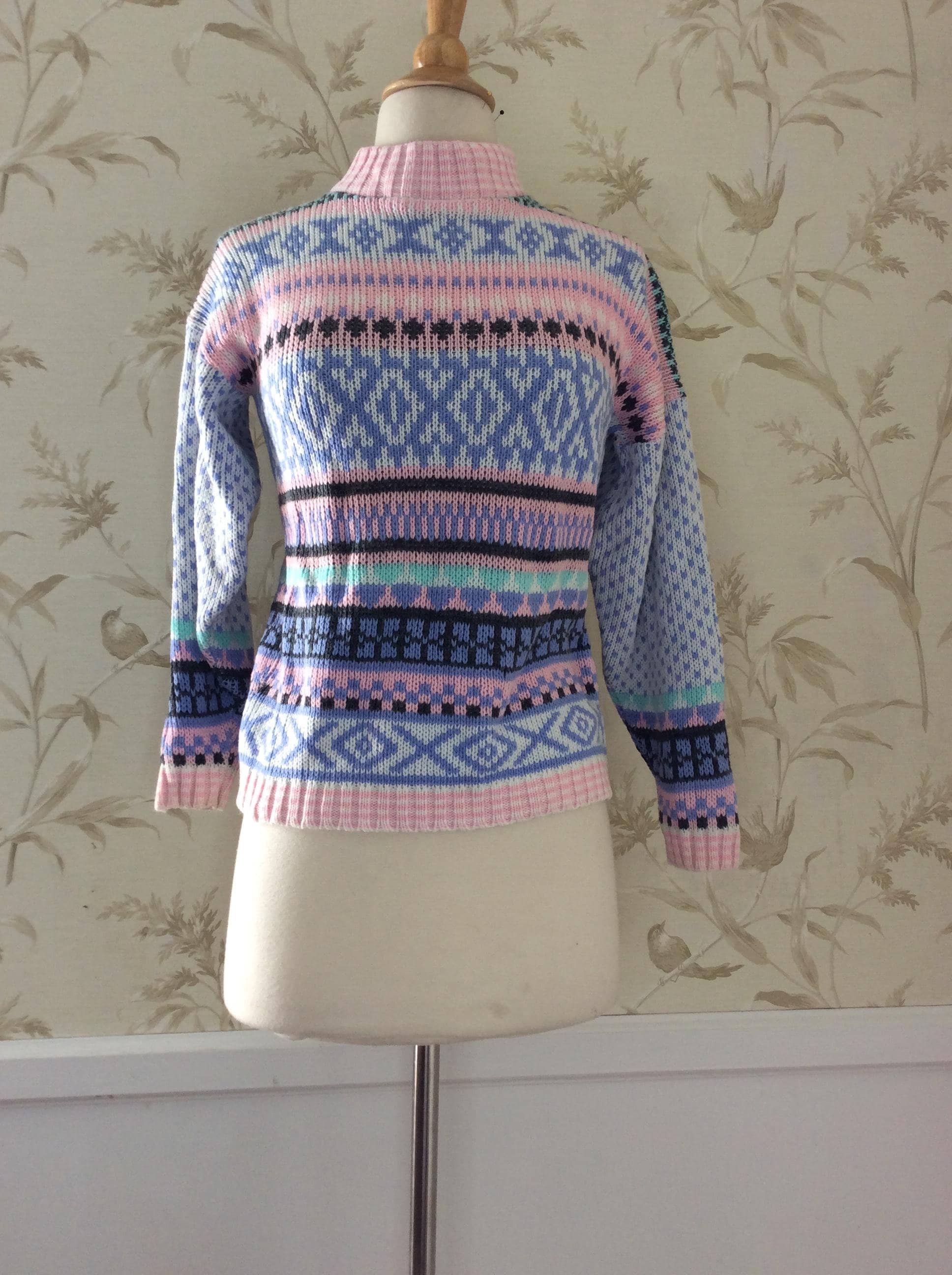 Full House Sweater - Etsy