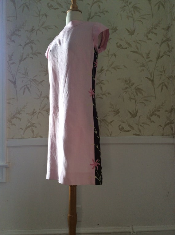 1960s 1970s Mod Vintage Pink EASTER LINEN Embroid… - image 5