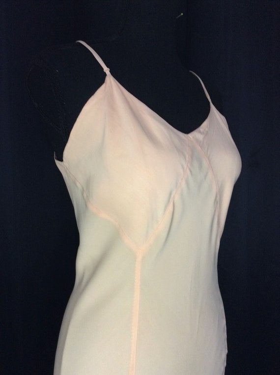 RARE 1940s VINTAGE Rayon Crepe Peach Dress Bias S… - image 5
