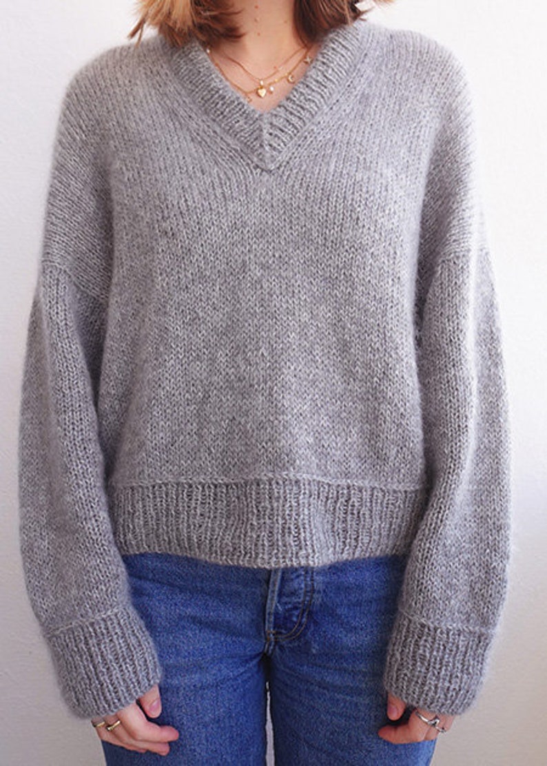 Basic V-neck Sweater Knitting Pattern | Knit a Sweater "maja Sweater V ...