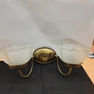 1970s Hollywood-Regency sconces with Daisy pattern shades