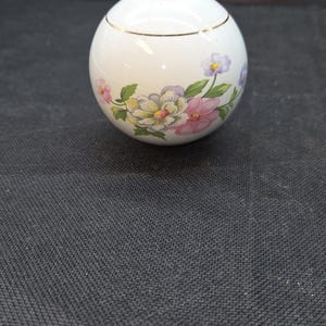 Vintage Porcelain Floral Print Bed Post Finial