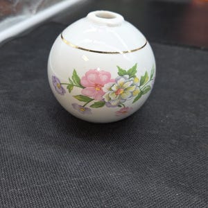 Vintage Porcelain Floral Print Bed Post Finial
