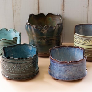 Handmade Ceramic Sponge Holder: Slim Pottery Kitchen Accessory Caddy with Drainage