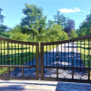 Modern Dual Swing Laser Cut Metal Entrance Gate | Square Cut Heavy Duty Driveway Gate | Made in CANADA – Model # 864E