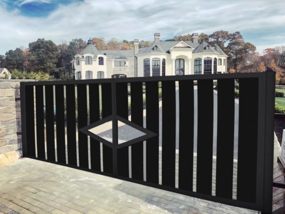 Modern Diamond Cutout Design Metal Entry Gate| Custom